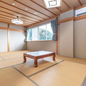 Japanese-Style Standard Room Toilet Non-Smoking	